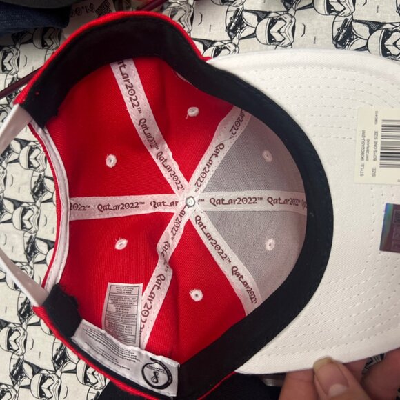 Men’s FIFA World Cup 2022‎ Red and White Flat bill snapback New - Picture 5 of 6